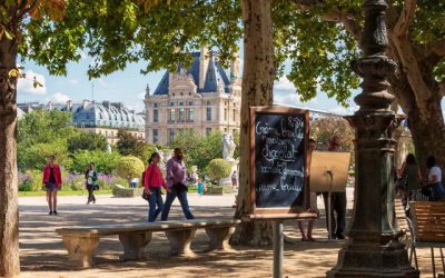 Le jardin des Tuileries renforce son accessibilité avec des balises de guidage sonores